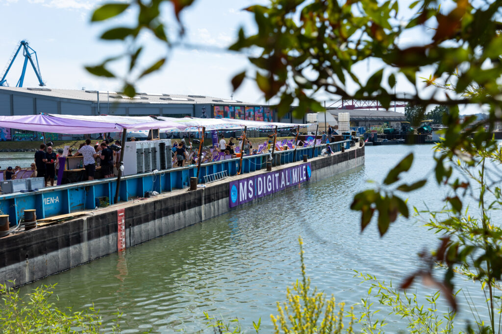 Party ship with people at the Bubbledays in the port of Linz